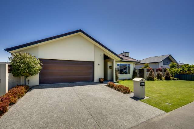 19 Kapiti Drive Poraiti_1