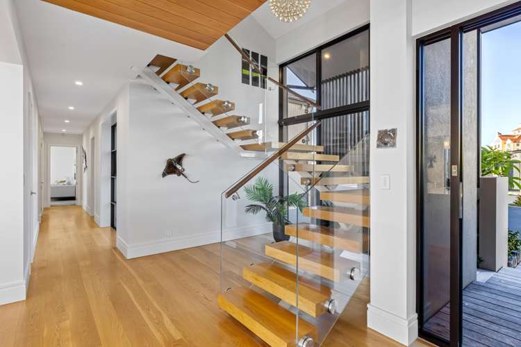 38 Rue D Amarres Gulf Harbour_14