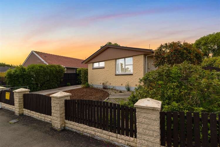 15 Arran Crescent Woolston_17