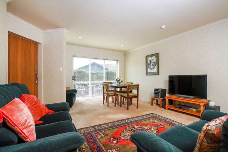 48/1 Piriti Drive Te Atatu Peninsula_5