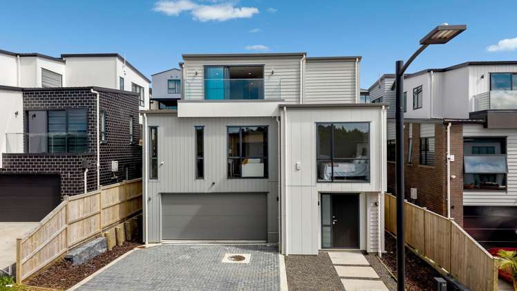 25 Bremner Ridge Street Flat Bush_0
