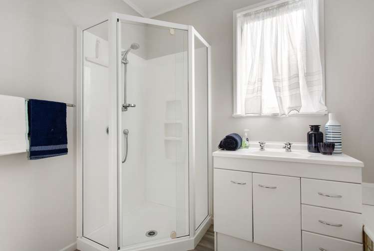 57 Beeston Crescent Manurewa_12