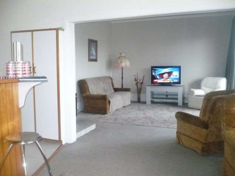 64 Shiel Street Reefton_3