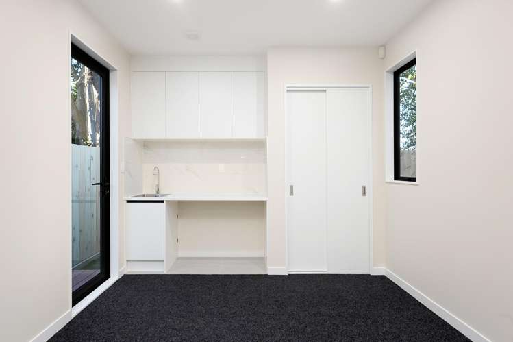62C,D&E Matipo Road Te Atatu Peninsula_11