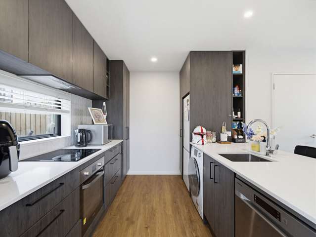 10/321 Lincoln Road Addington_1