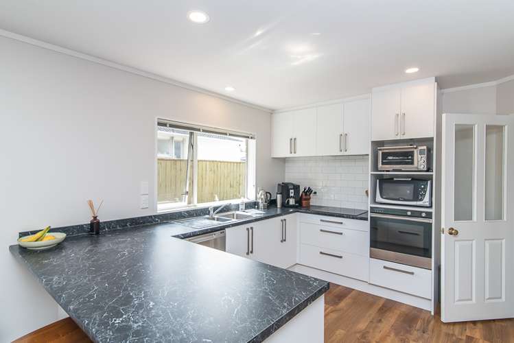62 Matatua Road Raumati Beach_5