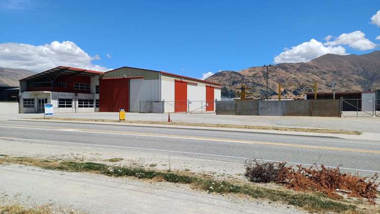 126 Ballantyne Road and 6 Endeavour Street Wanaka_15