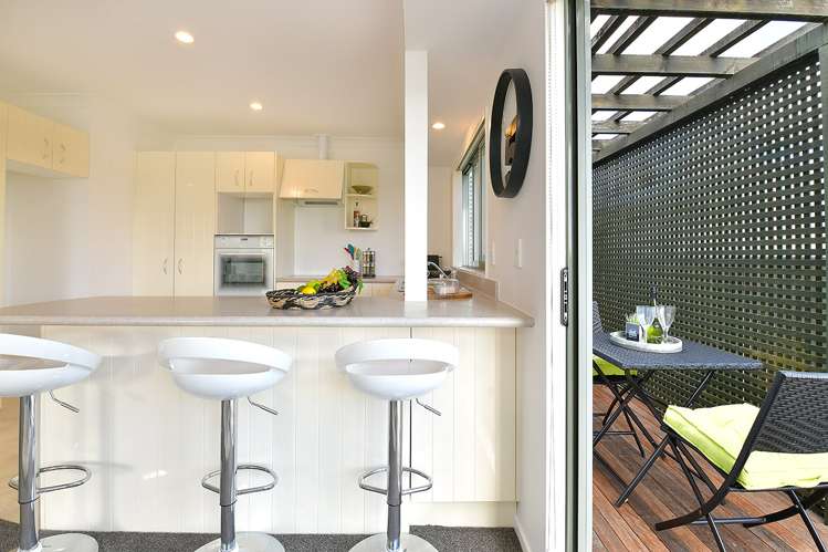 1/12 Miro Street Helensville_21