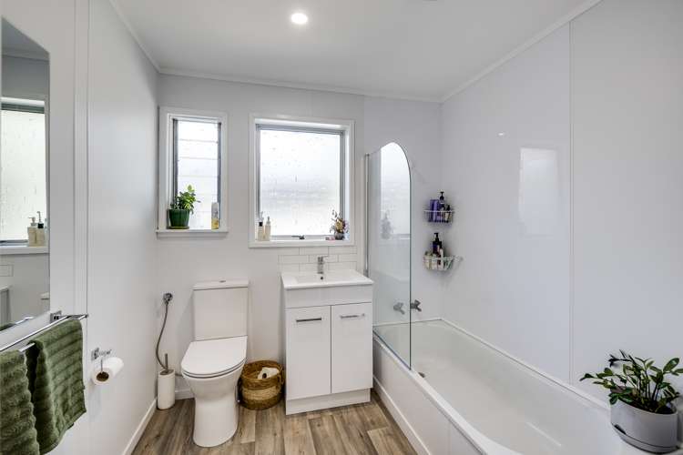 608a Terrace Road Parkvale_13