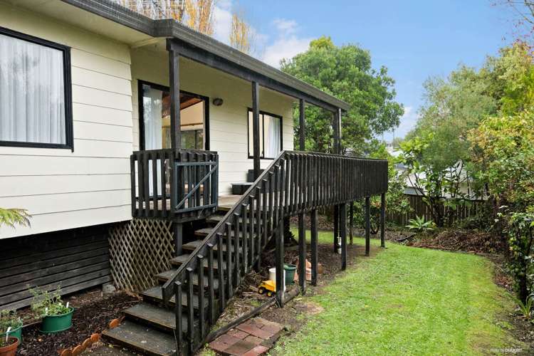 2/13 Kia Ora Road Beach Haven_12