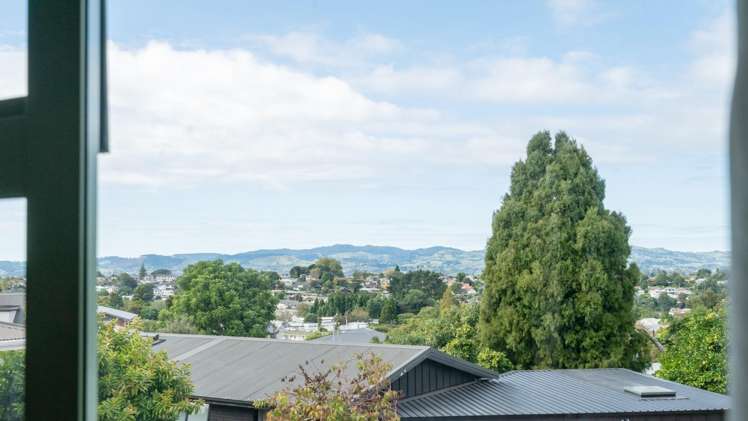 36B Upland Street Brookfield_1