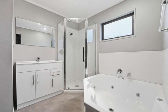 29 Exeter Crescent Springvale_3