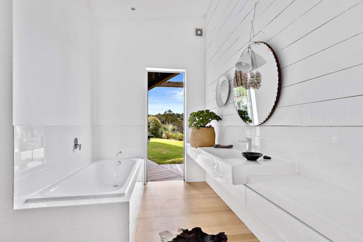 7 Arabella Lane Snells Beach_12