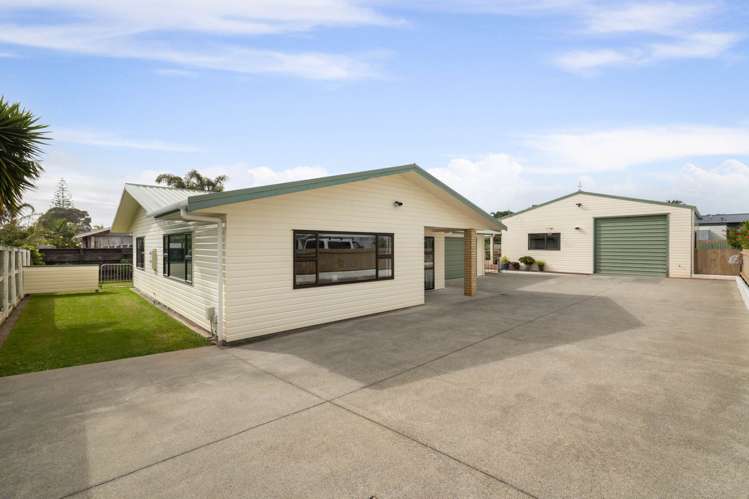 21 Didsbury Drive Waihi Beach_0