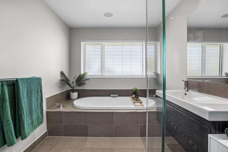 152 Deans Road Darfield_18