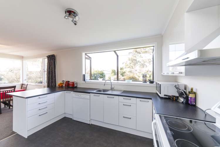 22 Fairview Avenue Feilding_9