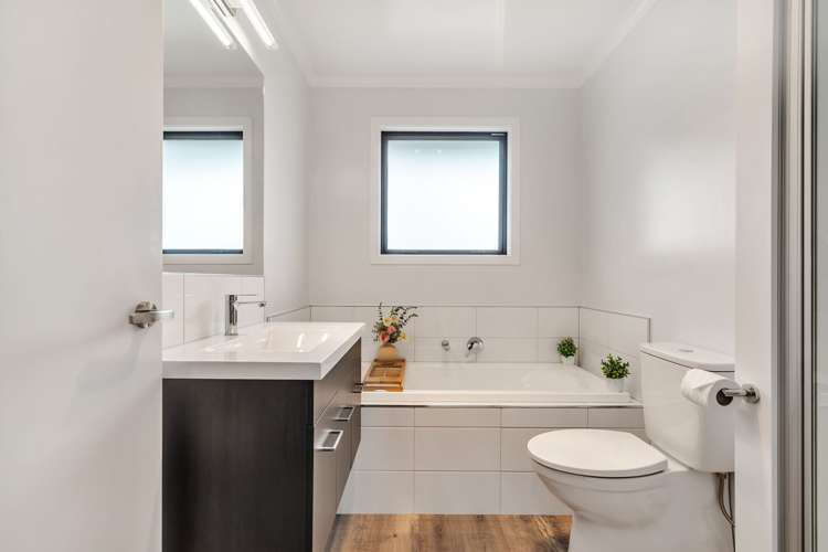 1 Carmine Crescent Richmond_14