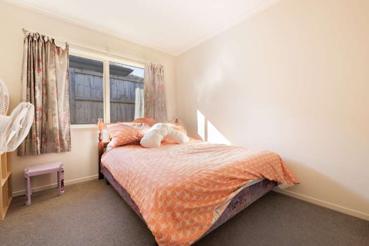 186 Ballintoy Park Drive Welcome Bay_10