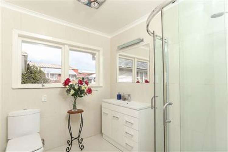 4020 Great North Road Glen Eden_6