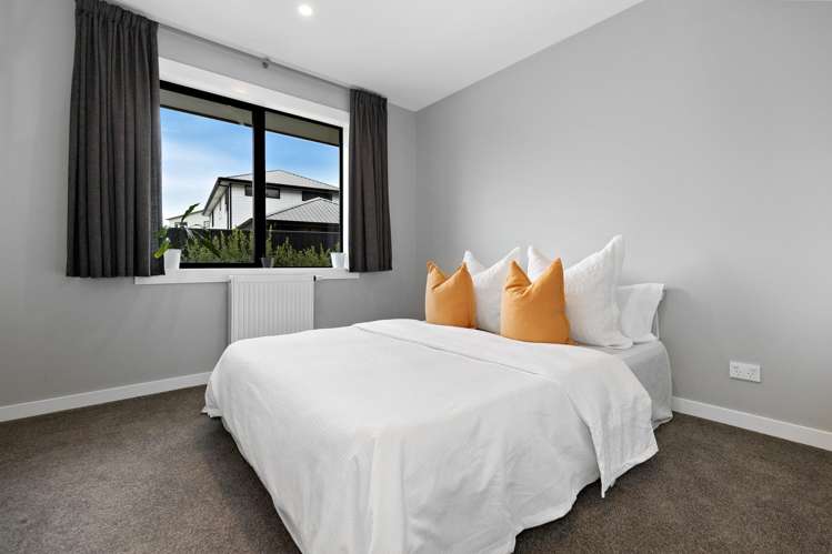 11 Sandford Terrace Lower Shotover_16