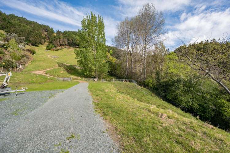 14 Hillplough Heights Richmond_20