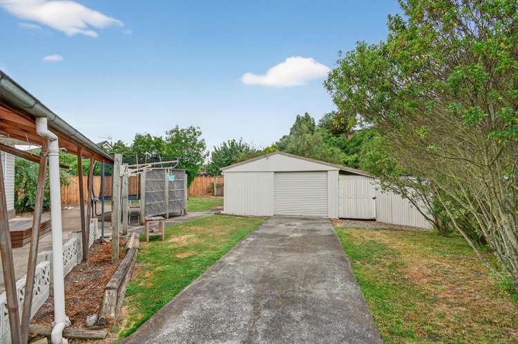 8 Oxford Street Lansdowne_16