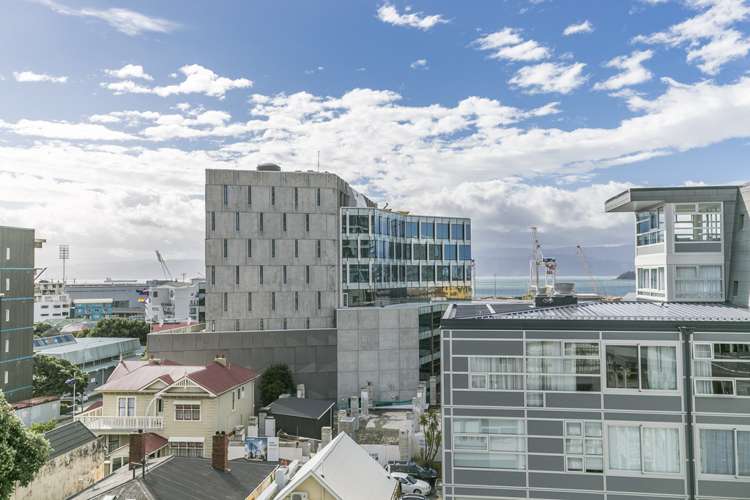 95/43 Mulgrave Street Thorndon_5