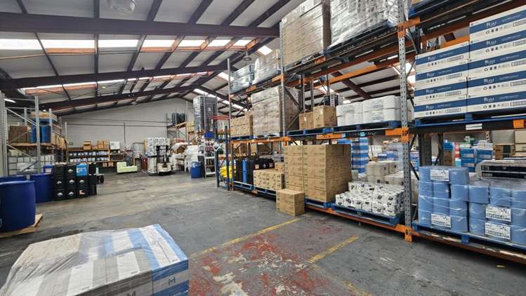 Units 9 & 10 | 298 Neilson Street Onehunga_3