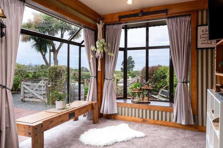 34 Peace Street Taieri Mouth_8