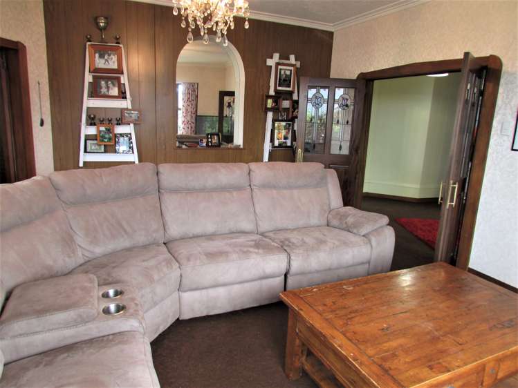 43 Palmerston Street Greymouth_8