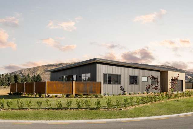 8 Buttercup Street Wanaka_1