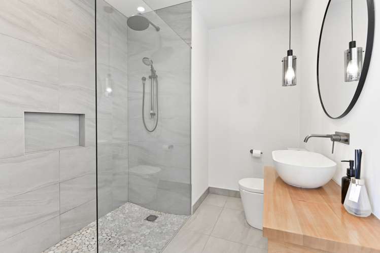 69a Pirau Road Fernhill_14