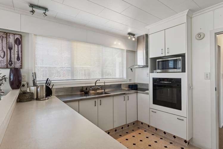 11A Longview Drive Merrilands_14