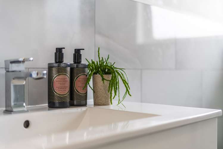 1/6 Mcdonald Crescent Mount Wellington_9