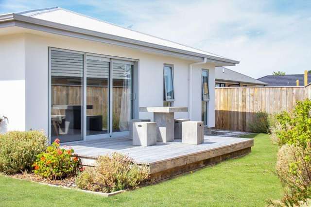 18 Tarata Grove 10754_1