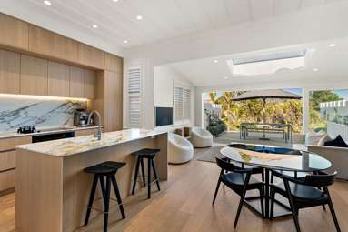 16 Murdoch Road_3