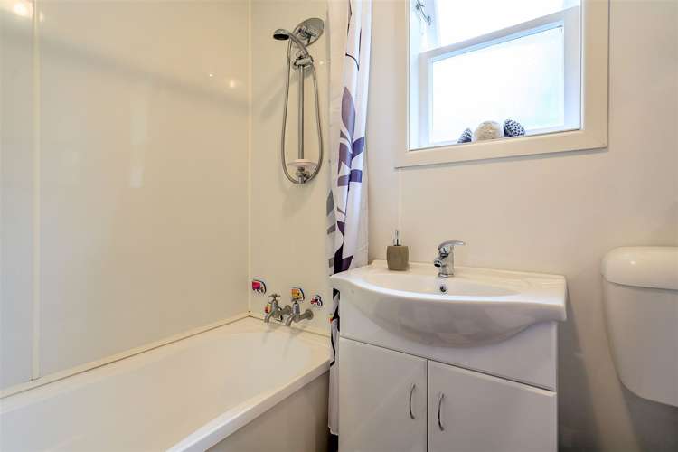 2/23 Neal Avenue Glenfield_16