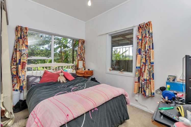 1085 Pakiri Road Leigh_10