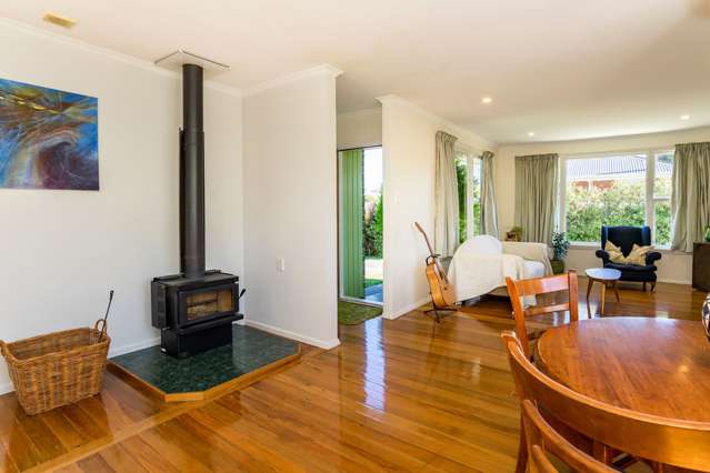 27 Rowley Avenue Hoon Hay_4