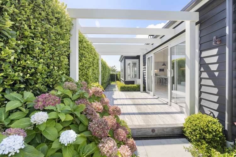 56 Weatherly Drive Beachlands_11