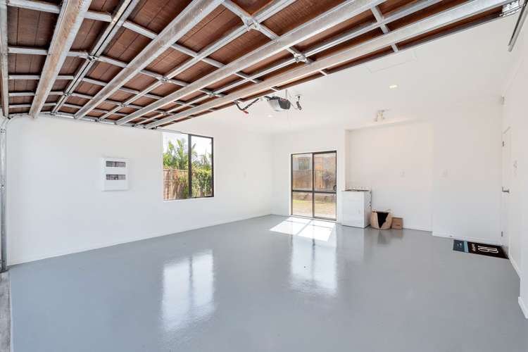 5 Ashurst Lane Greenhithe_16