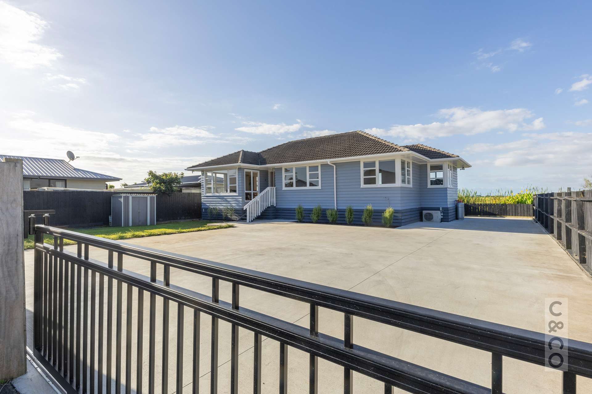 15a Springs Road Parakai_0