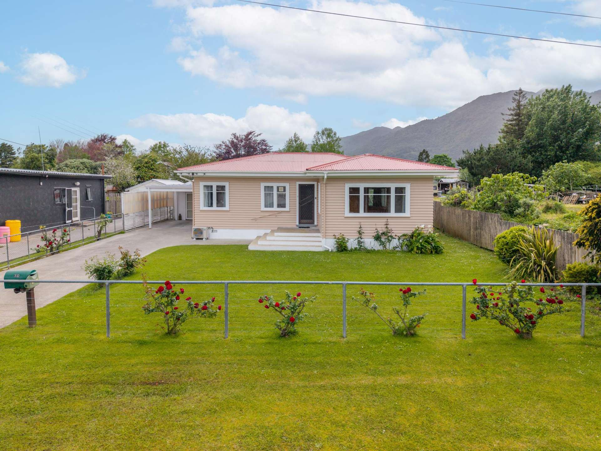 10 Clarke Avenue Te Aroha_0