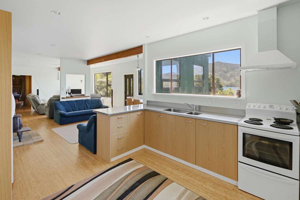 110 Lochmara Bay_1