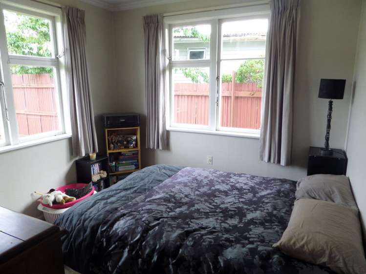 20 Daniell Street Featherston_16