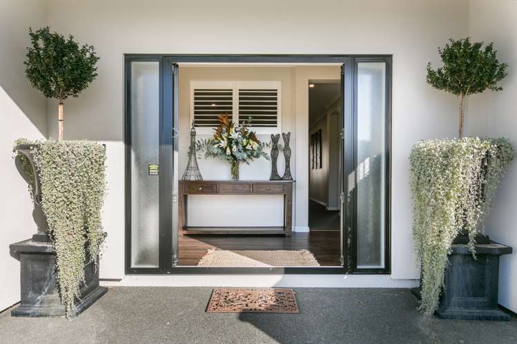 7 Pelorus Avenue Poraiti_18