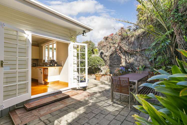 13 Burwah Street Berhampore_13