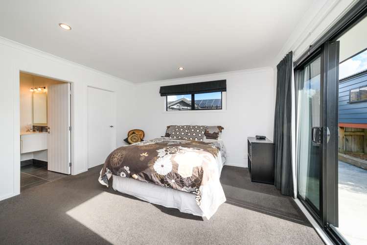 44 Chestnut Close Kelvin Grove_14