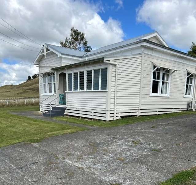 STATE HIGHWAY 1 - THREE BEDROOMS