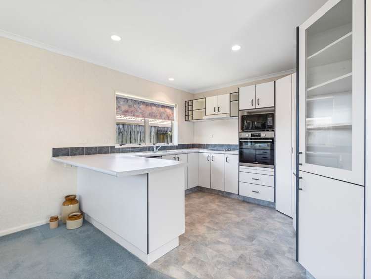 41 Ocean Crest Papamoa_9